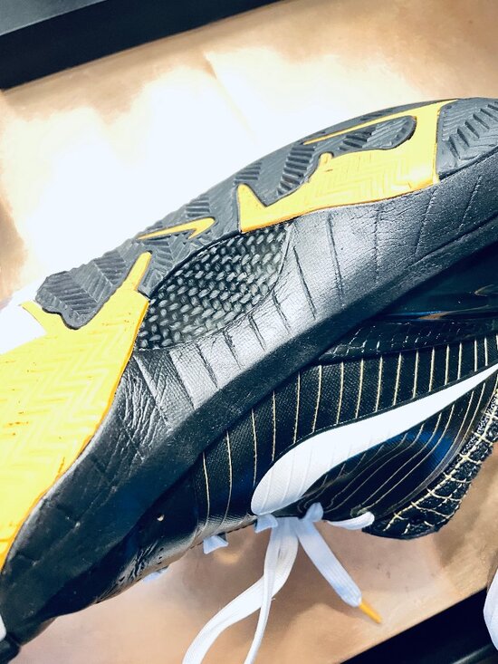 Nike Kobe 4 IV Del Sol Black Marigold White Size 13 US Mens 47.5 EUR 12 UK Nice